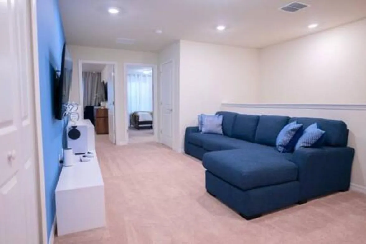 New Home W Heated Pool & Bbq Grill Davenport
