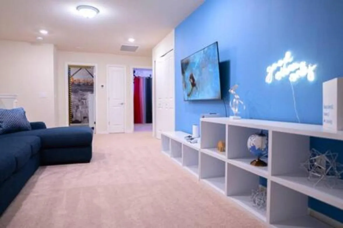 Semesterbostad New Home W Heated Pool & Bbq Grill