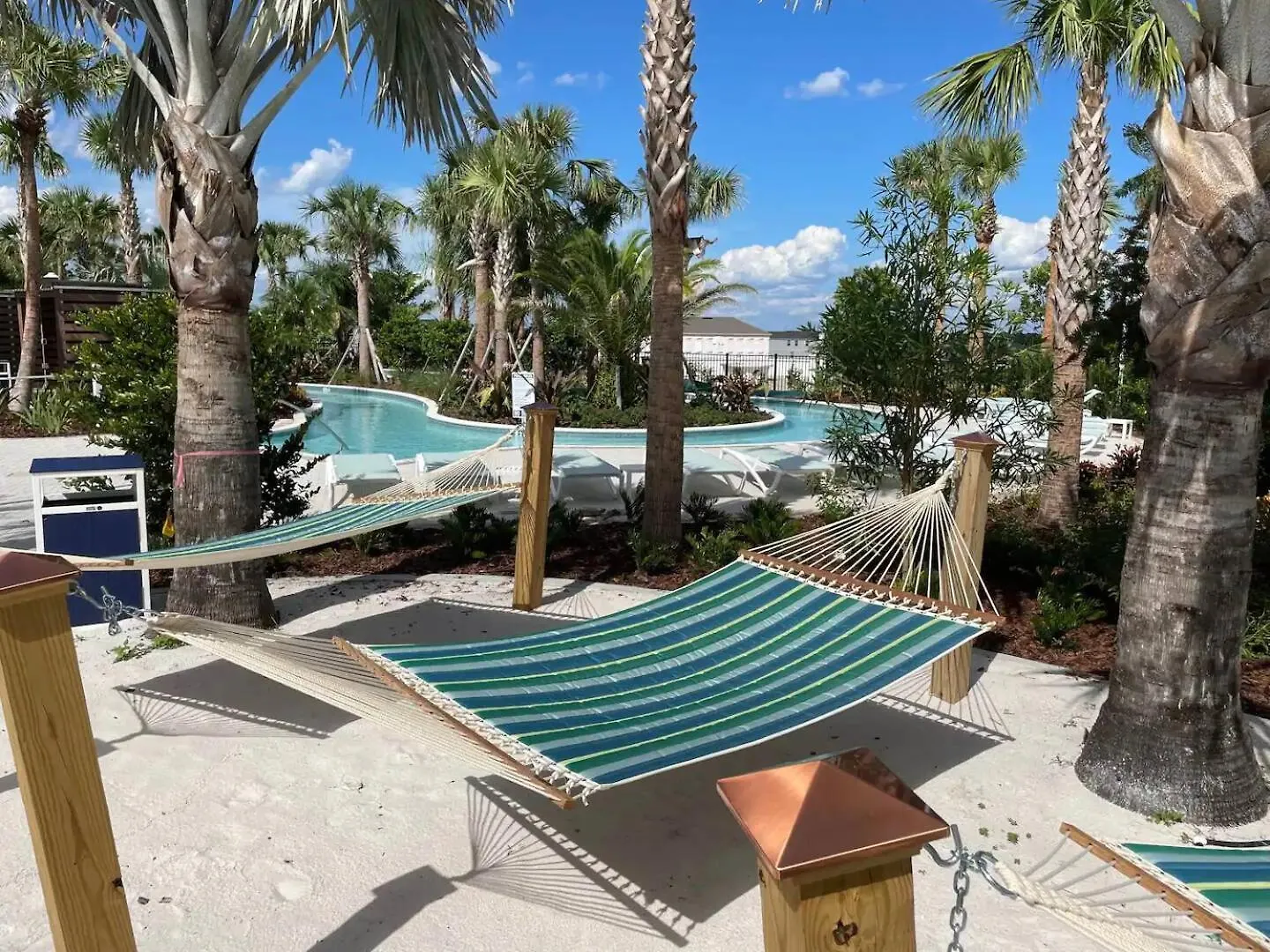 Semesterbostad New Home W Heated Pool & Bbq Grill