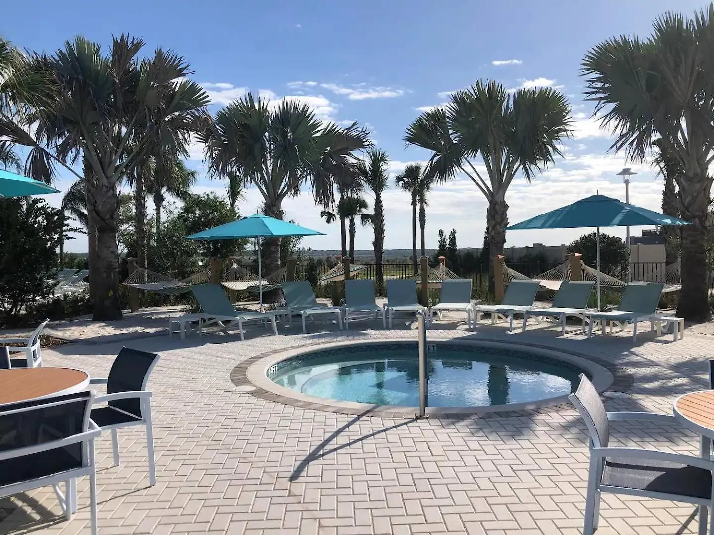 New Home W Heated Pool & Bbq Grill USA